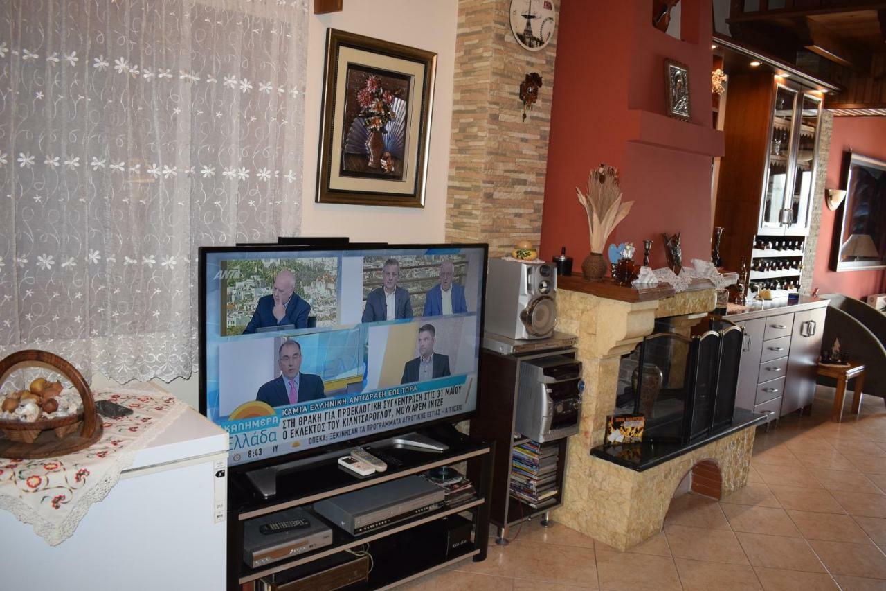 فيلا Dimitris Constantinou Sourpi المظهر الخارجي الصورة